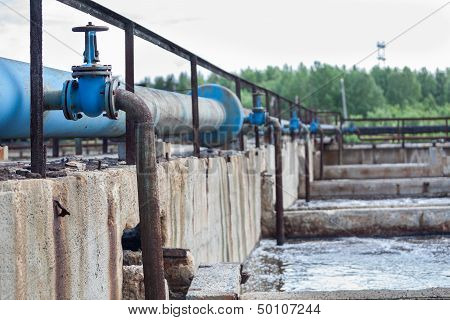 Oxygen Supplying Into The Sewage Water In Tanks