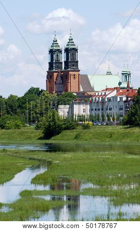 River Warta and Archicathedral Basilica