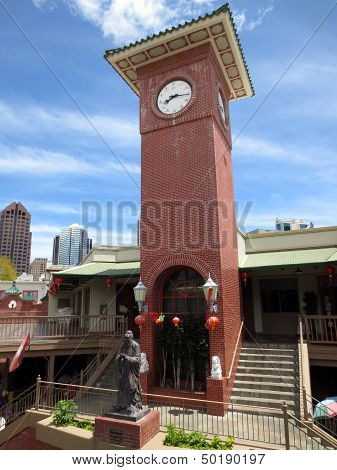 Historic Confucius Statue Below Chinese Clock Tower In Maunakea Marketplace Chinatown