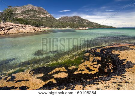 Honeymoon bay, Freycinet National Park, Tasmania, Australia
