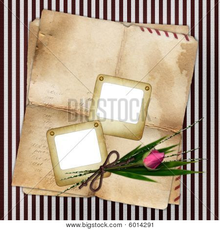 Foto de diapositive avec des vieux papiers et Rose
