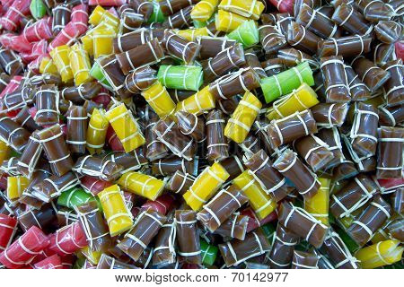 Dodol Color Yellow Brown Pink Green
