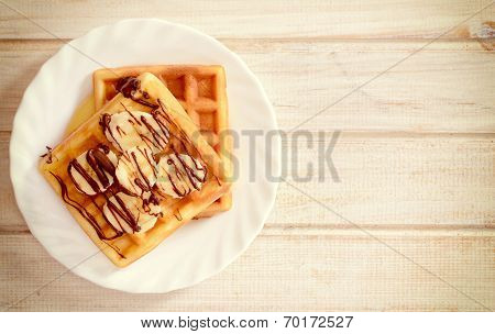 Waffles With Banana And Chcolate