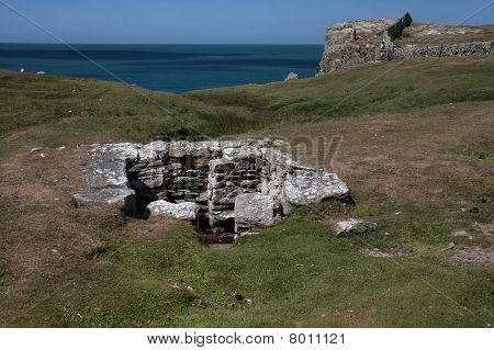 Pozzo sacro di St Gwenfaen