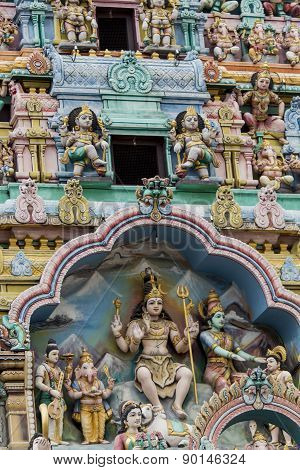 Sri Mariamman Temple, Singapore