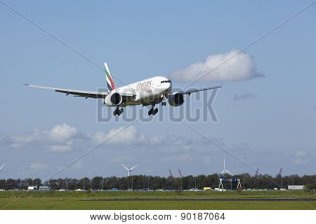 Amsterdam Airport Schiphol - Boeing 777 Of Emirates Skycargo Lands