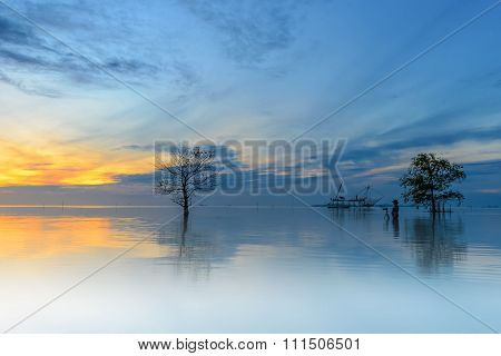 Beautiful sunrise above the sea