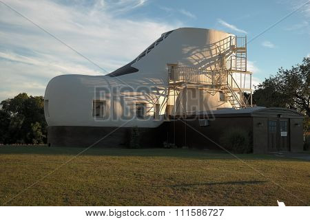 Haines Shoe House
