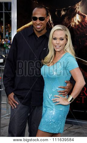 Kendra Wilkinson and Hank Baskett at the Los Angeles Premiere of 