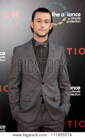 Joseph Gordon-Levitt at the Los Angeles Premiere of 