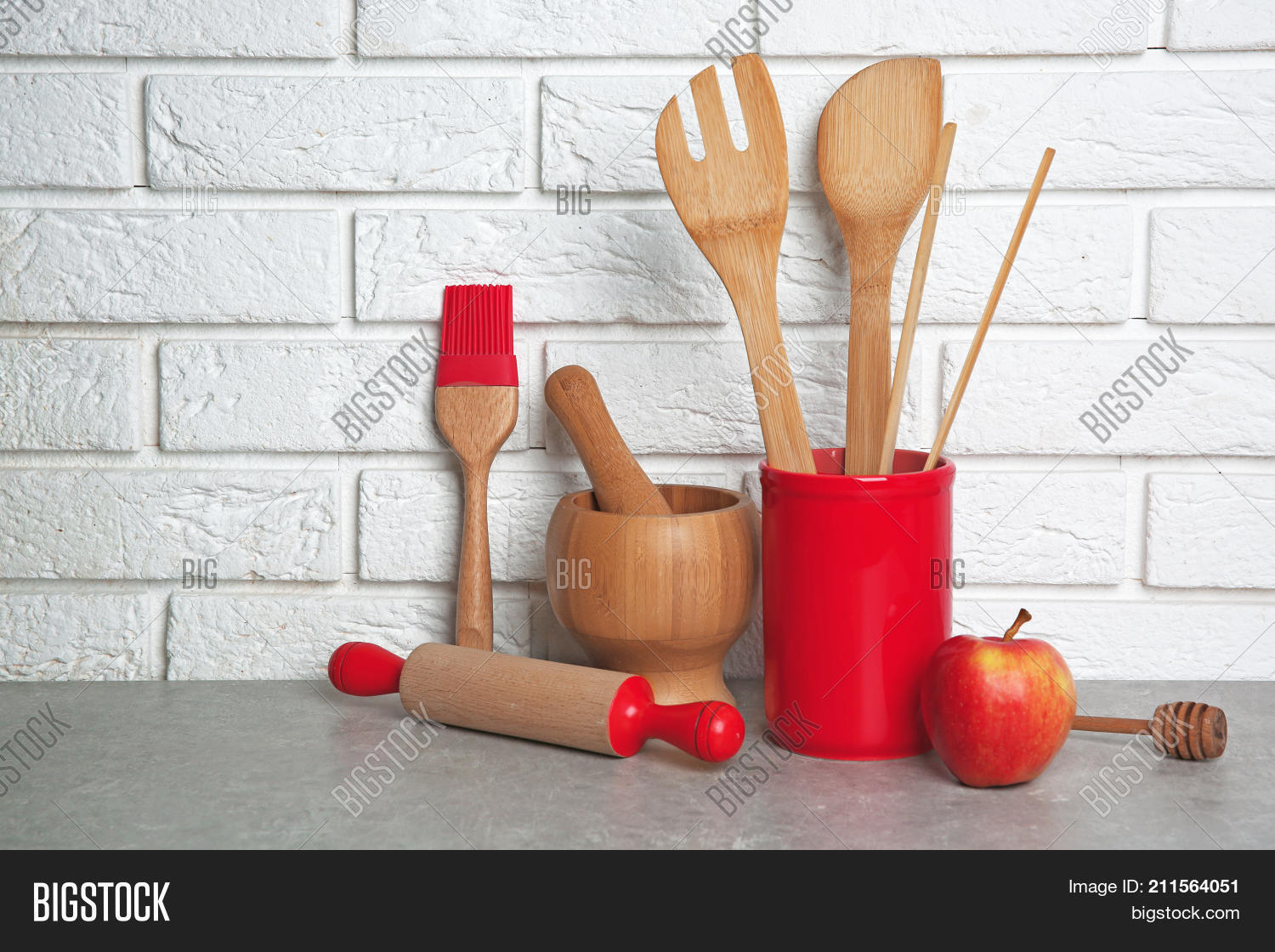 Set Kitchen Utensils Image & Photo (Free Trial) Bigstock