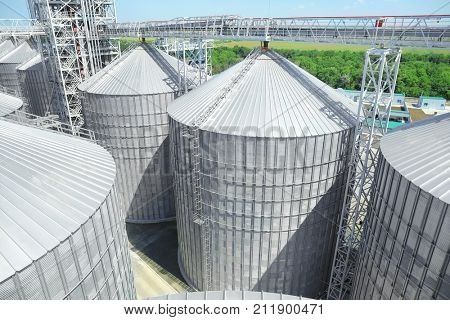 Modern grain elevator