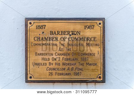 Barberton, South Africa - May 2, 2019: Memorial Plaque At The Entrance To The Historic De Kaap Stock