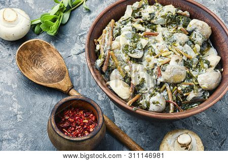 Stewed Mushrooms With Portulaca