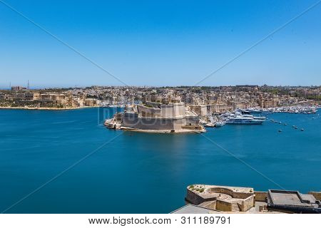 View Of Upper Barrakka Gardens In La Valleta, Malta.