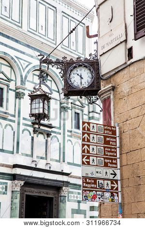 Florence, Italy - April, 2018:  Beautiful Corner At Via De Martelli Next To The Baptistery Of St. Jo