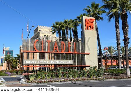 COMMERCE, CALIFORNIA - 26 FEB 2020: Citadel Outlet Mall sign. Los Angeles only outlet shopping center, with over 130 top name brand stores and restaurants. 
