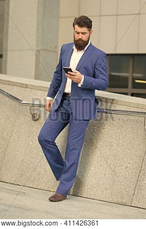 I Can Not Imagine Life Without Smartphone. Text Messaging. Mobile Communication. Contact List. Onlin