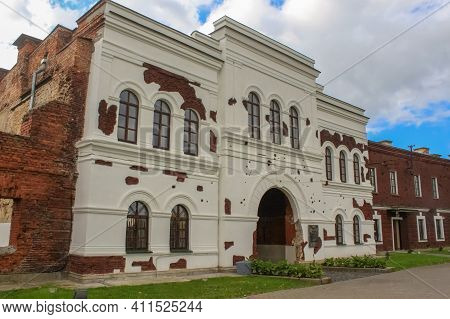 Brest, Belarus - October 5, 2012: One Of The Old Entrances To The Brest Fortress