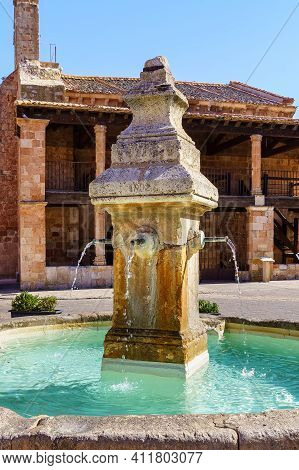 Water Fountain In The Village Square. Ayllon Segovia Spain.