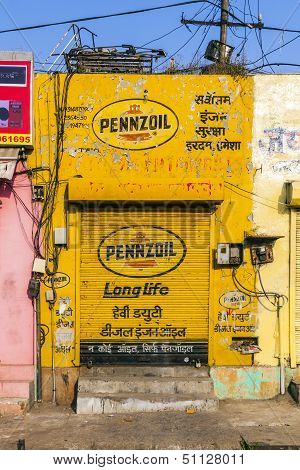 Closed Shops On The Hindi Day Of Rest