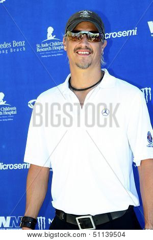 MOOREPARK, CA - SEPT 16:  Brett Scallions arrives at the 6th Annual Scott Medlock & Robby Krieger Golf Invitational & All-Star Concert on September 16, 2013 in Moorepark CA. 