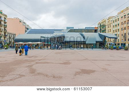 Mercat De La Barceloneta In Barcelona, Spain