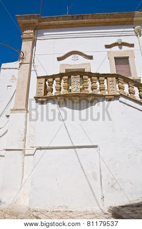 Alleyway. Laterza. Puglia. Italy.