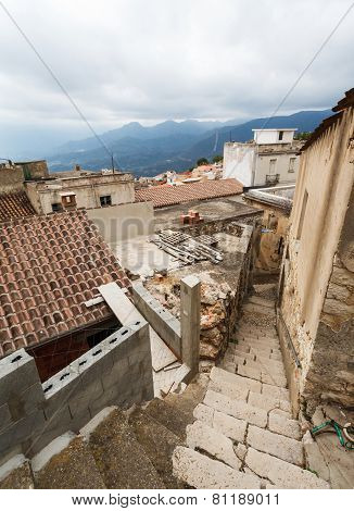 narrow streets of the mountain town