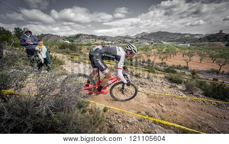 Participating in Chelva MTB XCO open