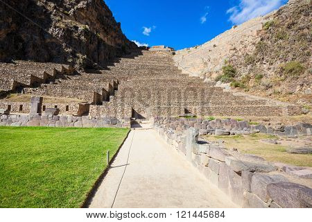 Ollantaytambo Ruins
