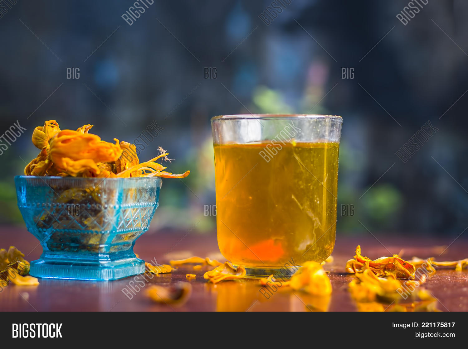 Close Water Mace, Image & Photo (Free Trial) Bigstock