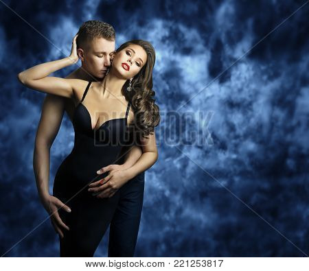 Sexy Couple, Young Man Kissing Romantic Woman, Couples Fashion Portrait, Lovers Kiss