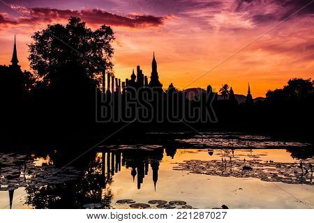 Sunset at Sukhothai Historical Park, Sukhothai, Thailand