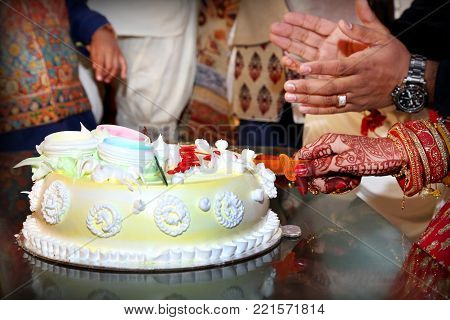 Happy Birthday Cake Cutting Picture in India