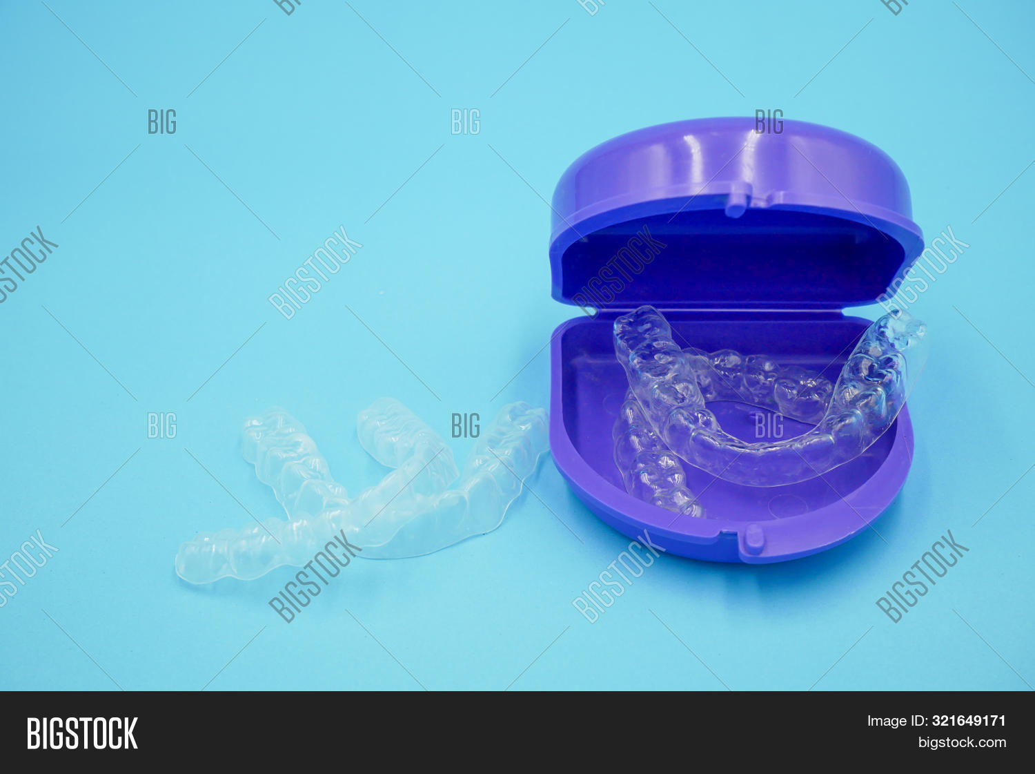 Clear Plastic Retainer Image & Photo (Free Trial) Bigstock