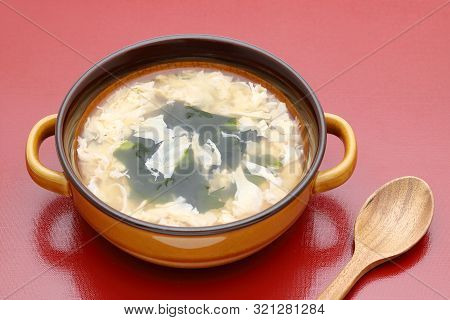 Japanese Foof, Kakitama Egg Soup In A Bowl On Table　
