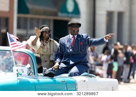 Benton Harbor, Michigan, Usa - May 4, 2019: Blossomtime Festival Grand Floral Parade, Classic Car Tr