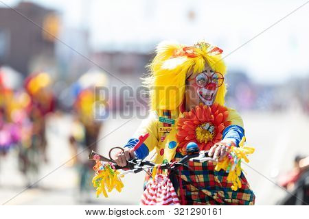 Benton Harbor, Michigan, Usa - May 4, 2019: Blossomtime Festival Grand Floral Parade, Michiana Clown
