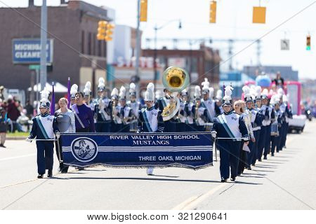 Benton Harbor, Michigan, Usa - May 4, 2019: Blossomtime Festival Grand Floral Parade, Members Of The