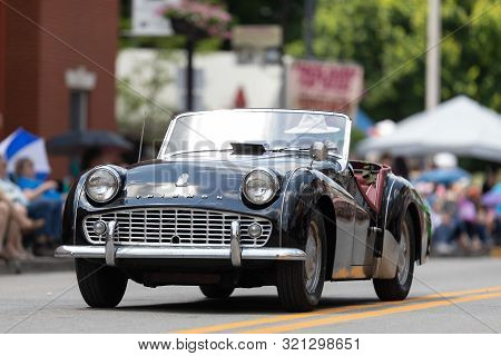 Buckhannon, West Virginia, Usa - May 18, 2019: Strawberry Festival, Triumph, Classic Car, Going Down