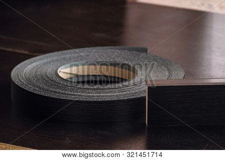 Roll Melamine Edge For Finishing Of Furniture And Laminated Chipboard Sheets Wenge Color. Limited De