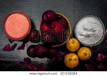 Healthy Face Mask Of Plum Or Aloo Bukhara In A Glass Bowl On The Wooden Surface Consisting Of Plum E