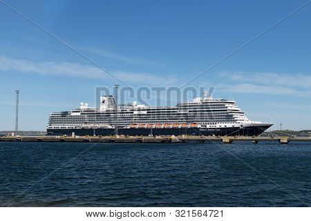 Tallinn / Estonia - May 17 2019: Cruise Ship Ms Nieuw Statendam Of The Holland America Line Fleet Do