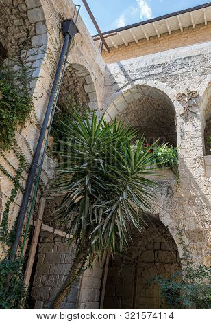 Jerusalem, Israel, September 07, 2019 : The Courtyard Of The Lutheran Church Of The Redeemer On Muri