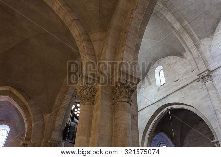 Jerusalem, Israel, September 07, 2019 : The Interior Of The Lutheran Church Of The Redeemer On Muris