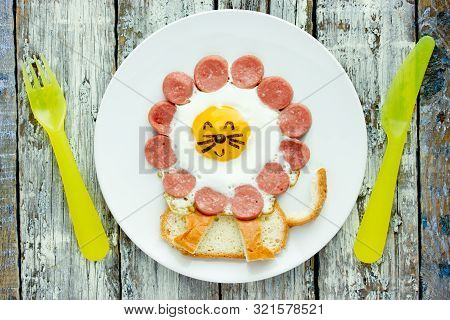 Fun Idea For Kids Breakfast - Fried Egg With Sausage And Toast Shaped Cute Lion