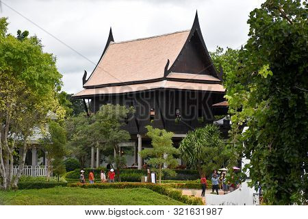 Kanchanaburi, Thailand, 09.09.2019: Beautiful Garden, Lake, Traditional Thai, Siamese Clothes, Build