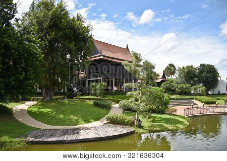 Kanchanaburi, Thailand, 09.09.2019: Beautiful Garden, Lake, Traditional Thai, Siamese Clothes, Build