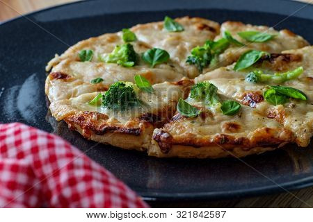 Mini Personal Pan White Cheese Pizza With Broccoli